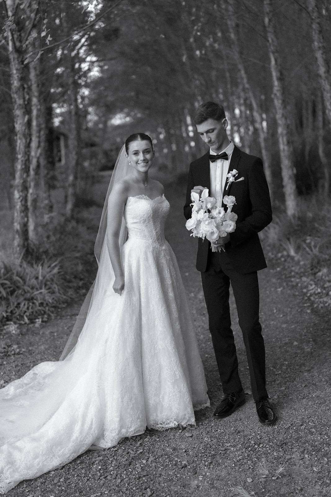 wedding portrait of a couple at a braeside estate wedding